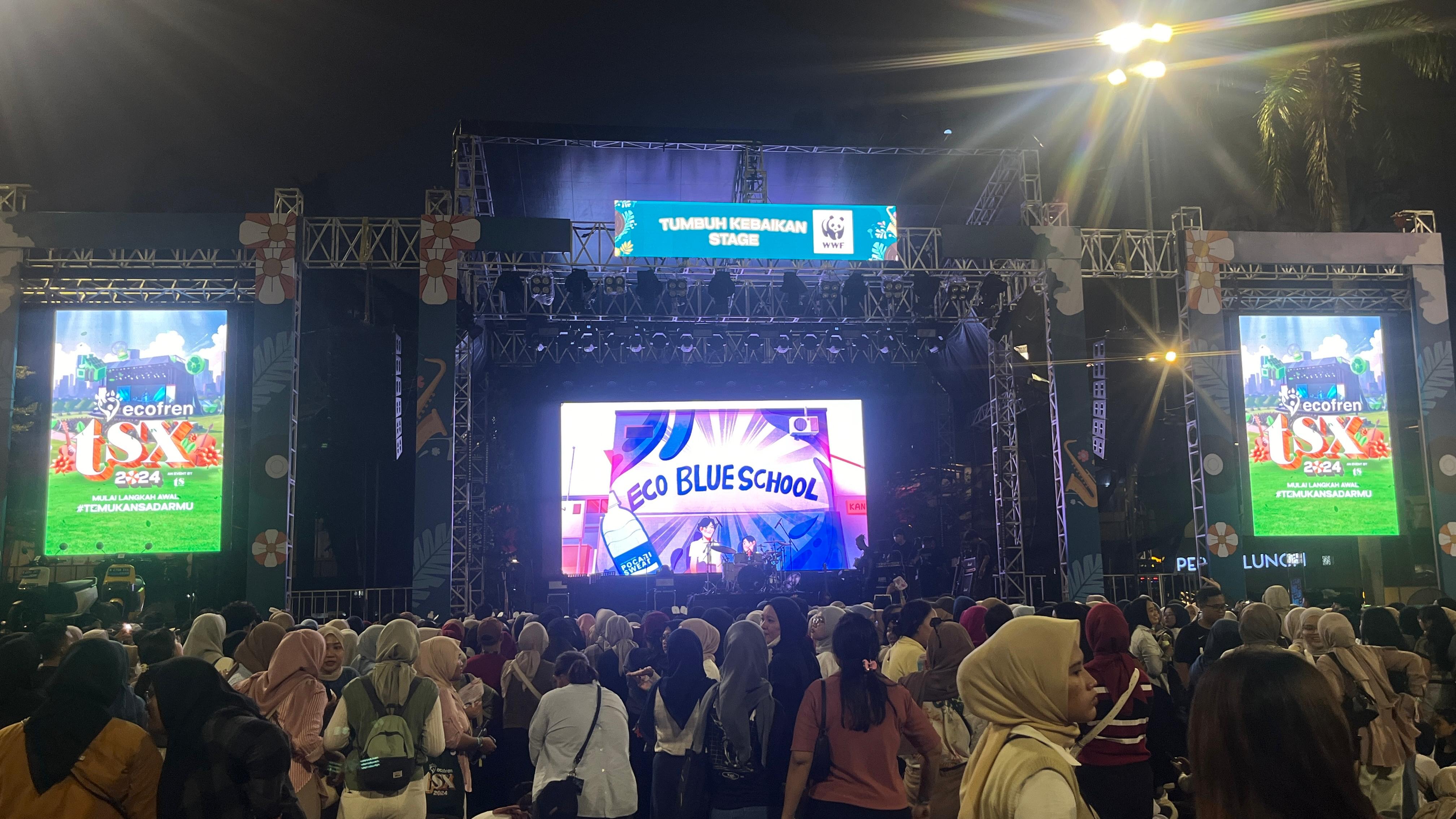 ECO BLUE SCHOOL HADIR DI ECOFREN TSX 2024, DORONG RIBUAN GEN Z MULAI PILAH SAMPAH ! detail 2